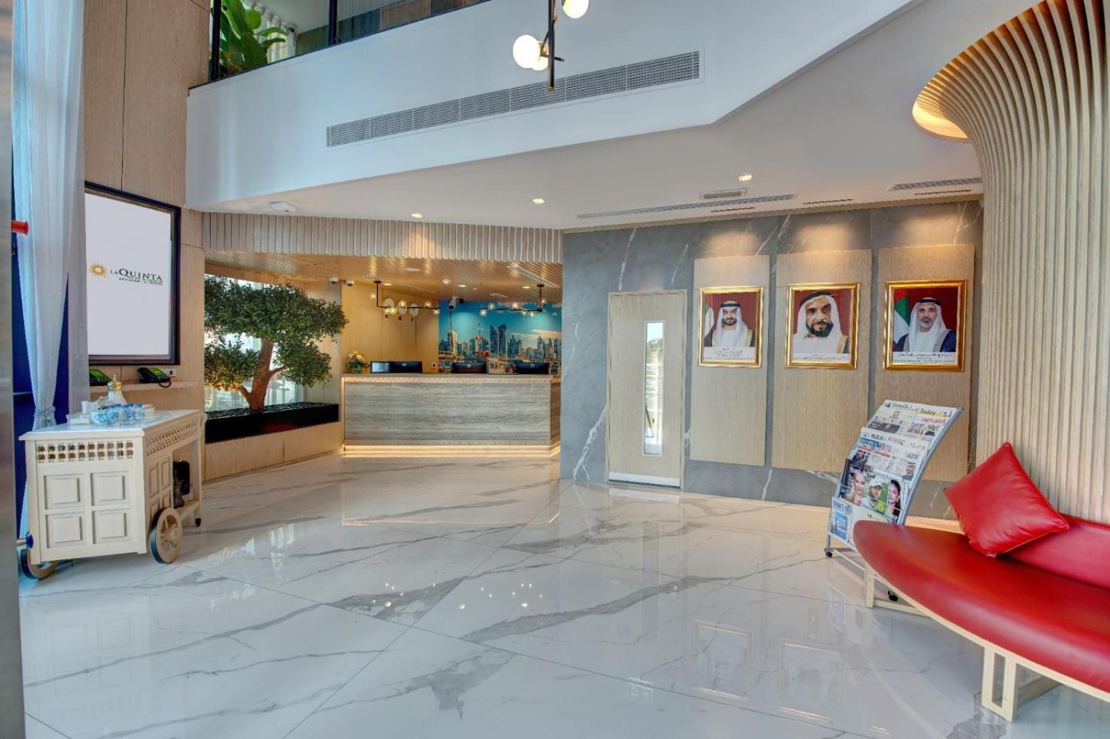 La Quinta By Wyndham Abu Dhabi Al Wahda Otel Dış mekan fotoğraf