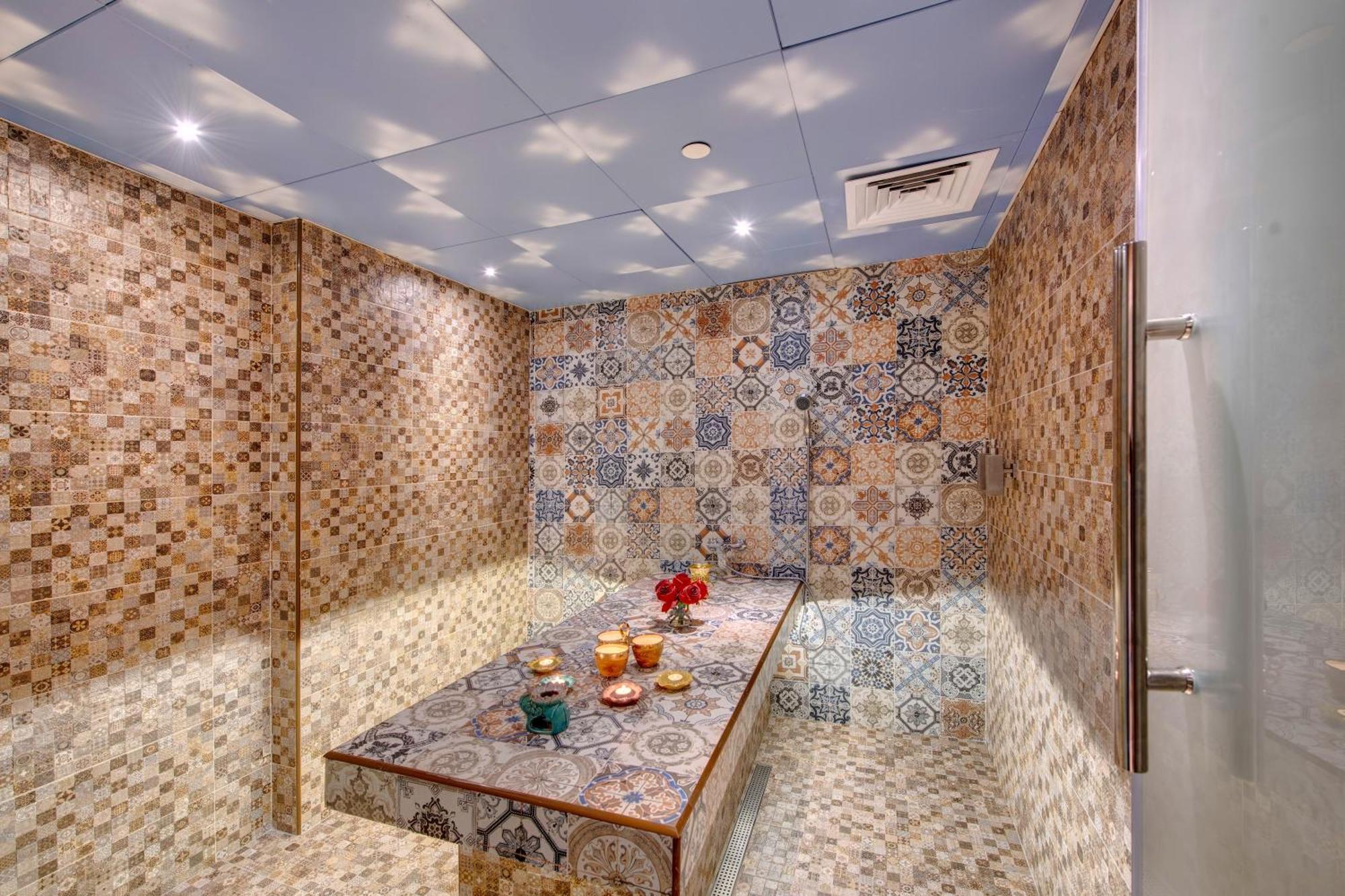 La Quinta By Wyndham Abu Dhabi Al Wahda Otel Dış mekan fotoğraf