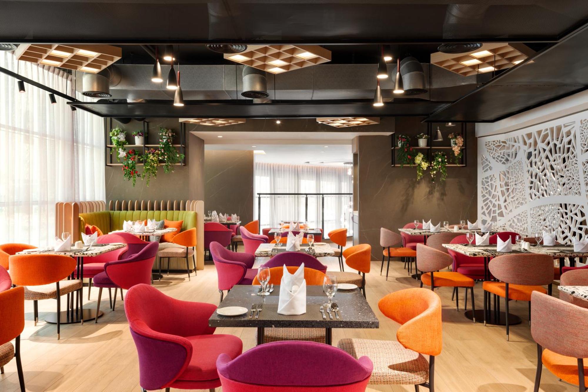 La Quinta By Wyndham Abu Dhabi Al Wahda Otel Dış mekan fotoğraf