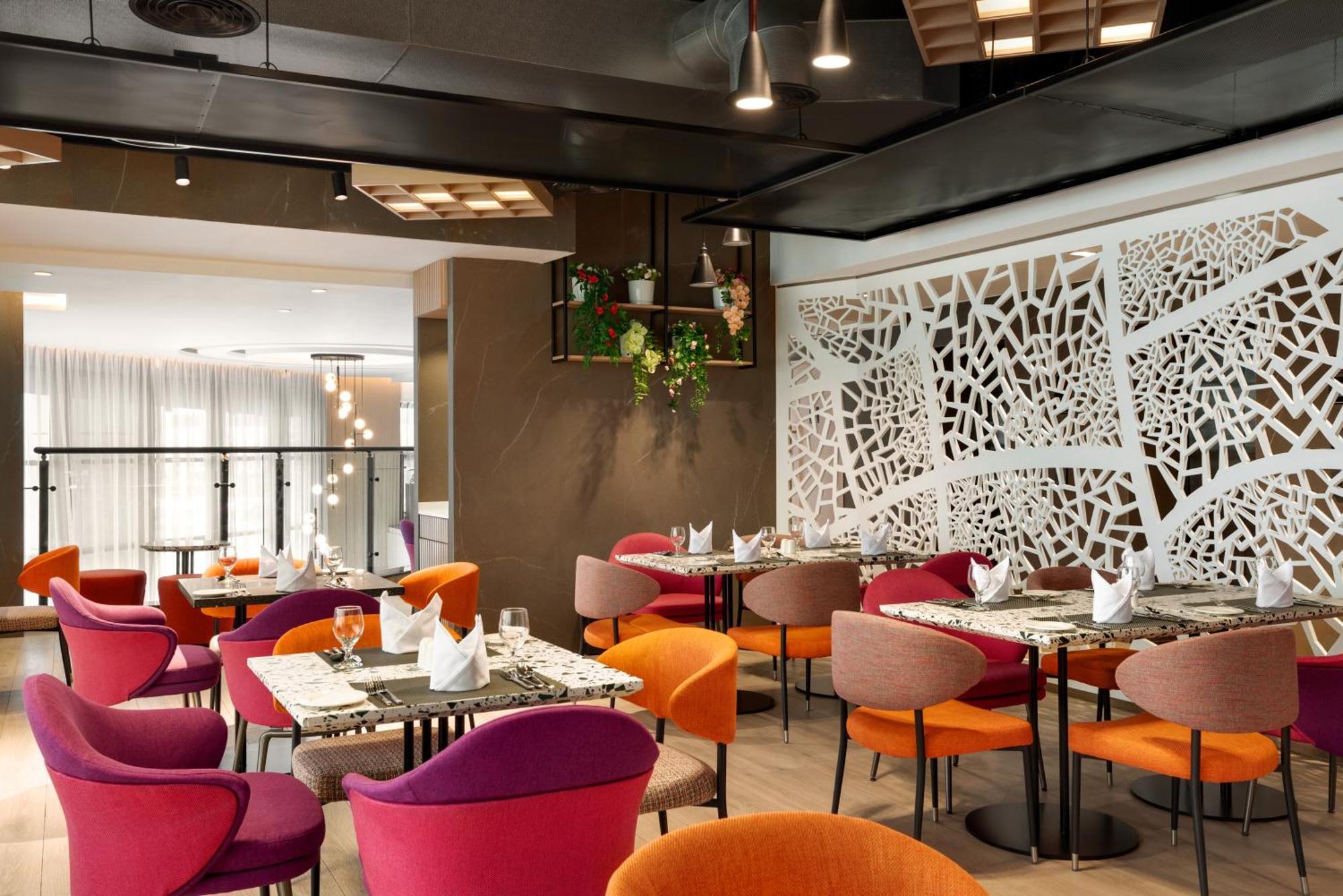 La Quinta By Wyndham Abu Dhabi Al Wahda Otel Dış mekan fotoğraf