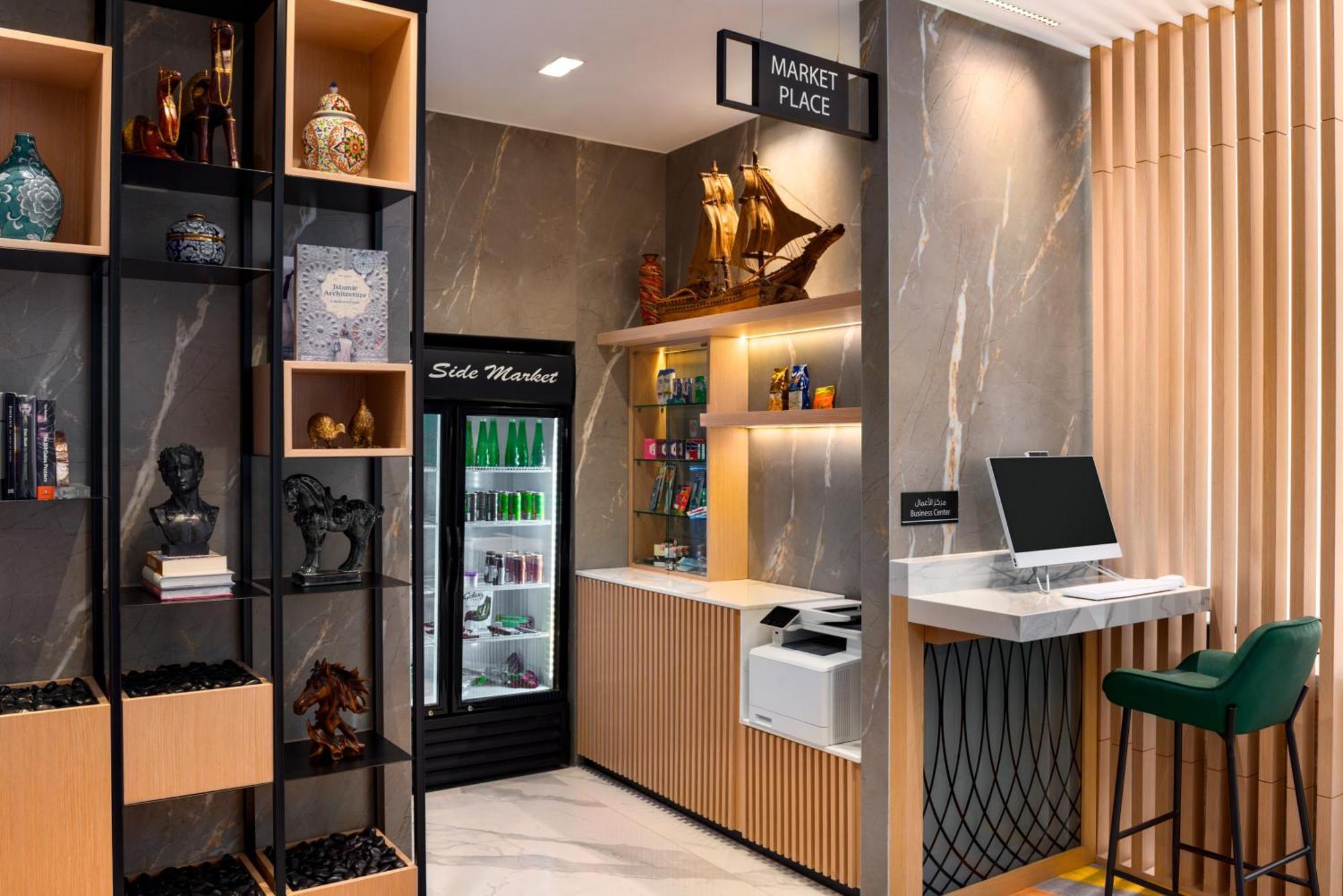La Quinta By Wyndham Abu Dhabi Al Wahda Otel Dış mekan fotoğraf